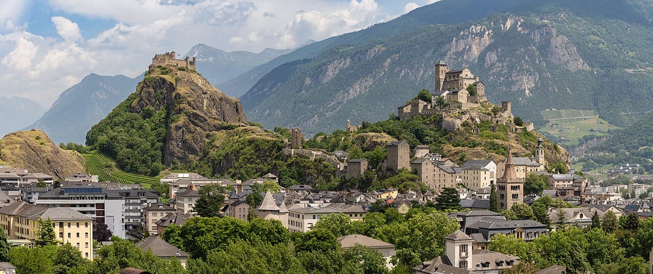 Veduta di Sion, cantone Vallese